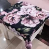 Obrus Peony - 6 (czarny w kwiaty)