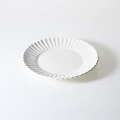 Zestaw talerzy porcelanowych Lotus 18 elementów (biały)